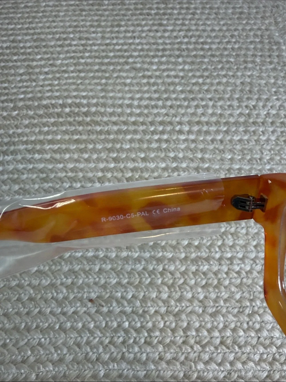 Ryan Simkhai Women’s Amber Tortoiseshell Square Reading Frame Glasses +1.25